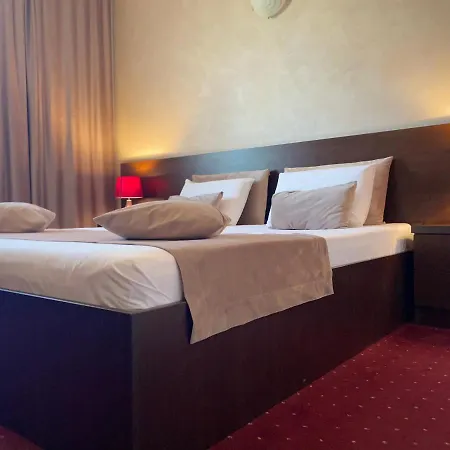 Athos Hotel