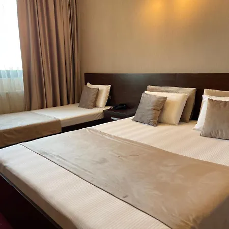 Athos Hotel 3*